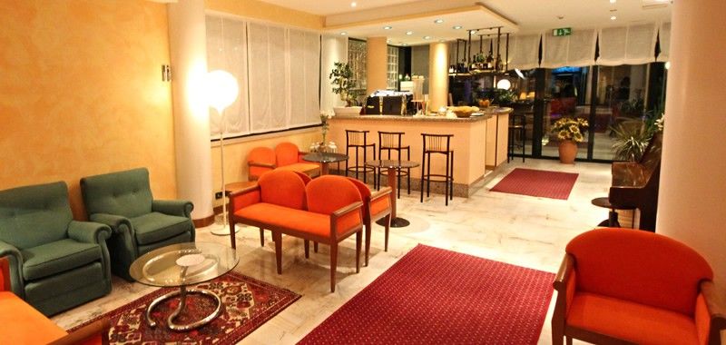 Ruhl Beach Hotel & Suites Лидо ди Йезоло Екстериор снимка