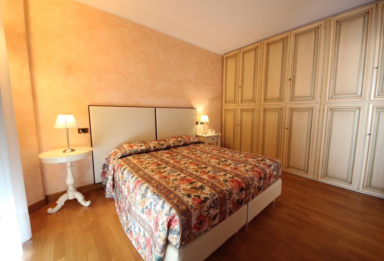 Ruhl Beach Hotel & Suites Лидо ди Йезоло Екстериор снимка