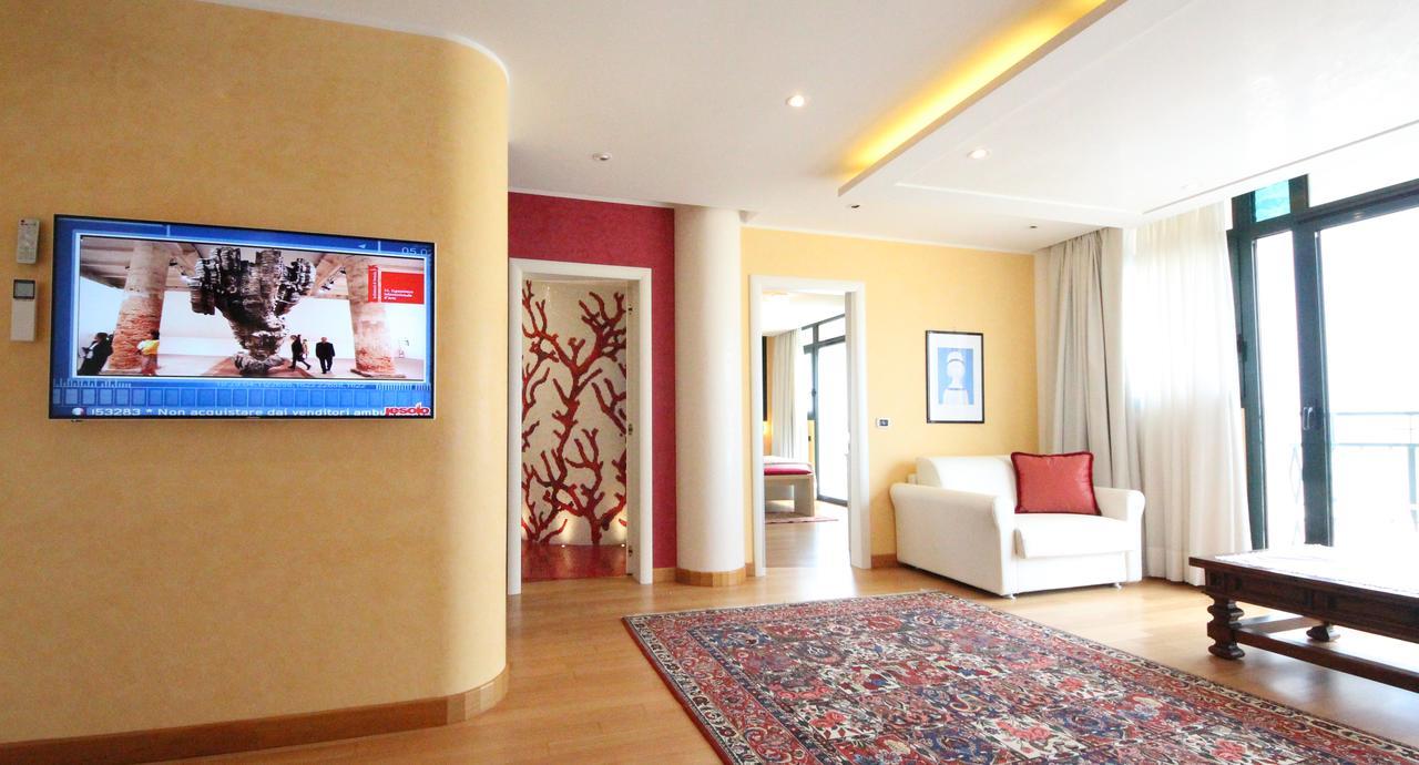 Ruhl Beach Hotel & Suites Лидо ди Йезоло Екстериор снимка